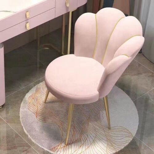 Petal-Shaped Velvet Dining Chair - Dining chair - QONKA HOME
