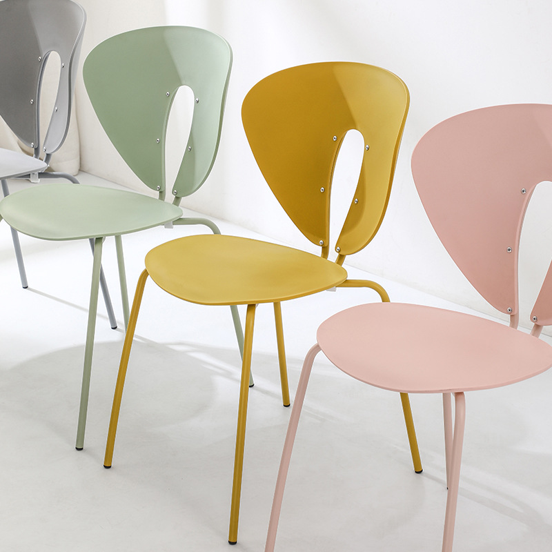 Modern Hollow Plastic Dining Chair with Color Coated Metal Legs Creative Curved Accent Chair - Dining chair - QONKA HOME