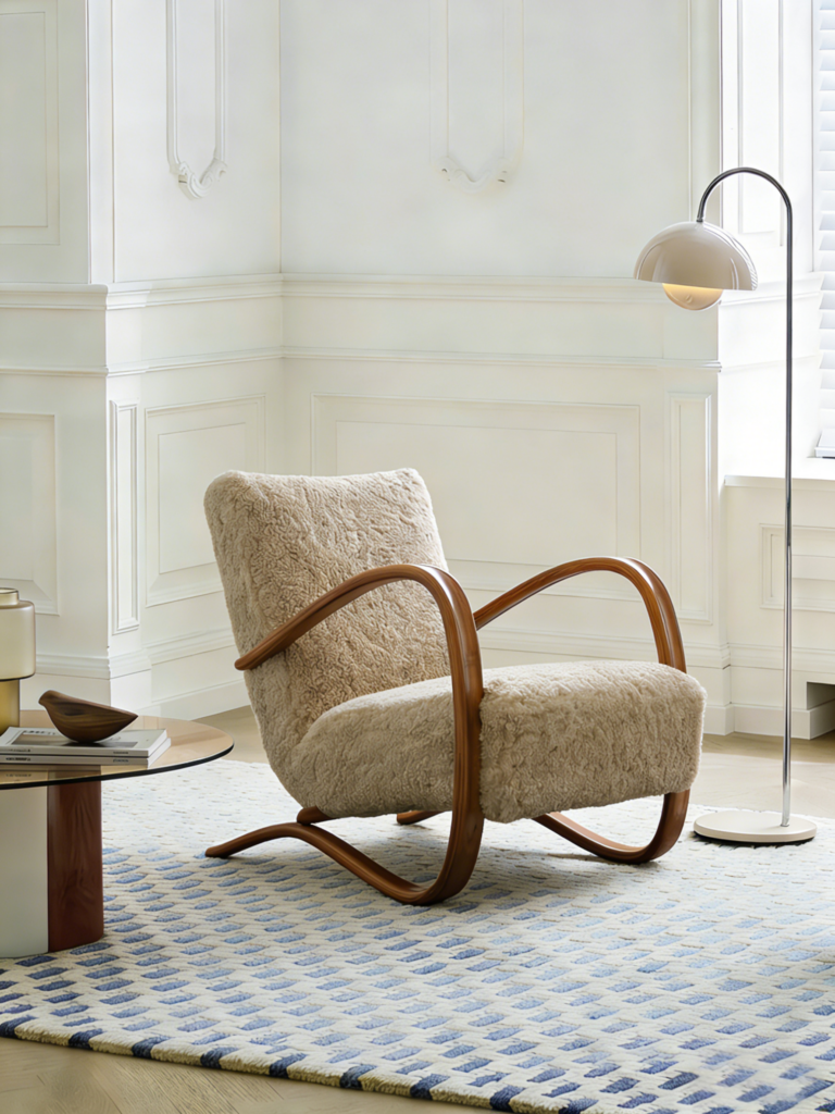 A soft and springy single-seater lounge chair - Living room furniture - QONKA HOME