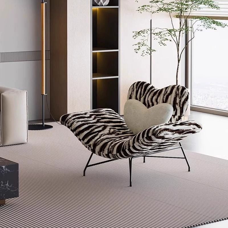 Heart‑Shaped Plush Velvet Leisure Lounge Chair - Living room furniture - QONKA HOME