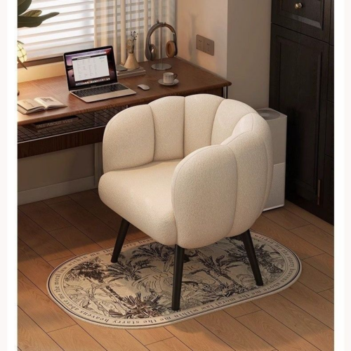Petal Shape Fabric Accent Chair - Living room furniture - QONKA HOME