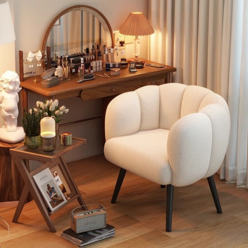 Petal‑Shaped Single Sofa Chair - Living room furniture - QONKA HOME