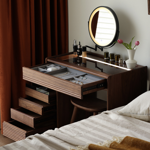 Dressing table